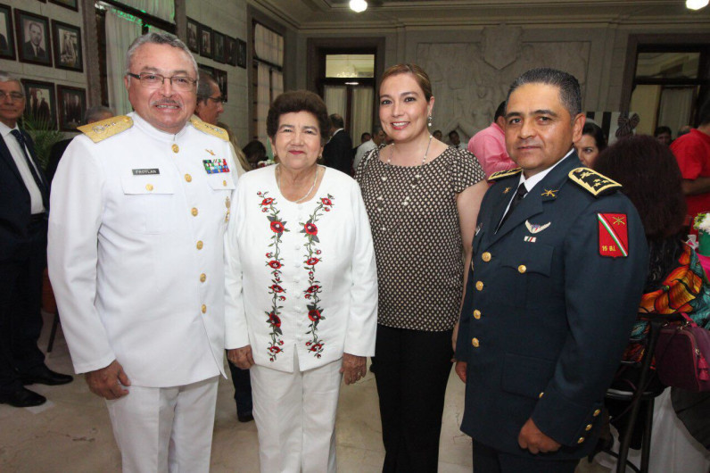 Magdalena Peraza Guerra da el grito de Independencia