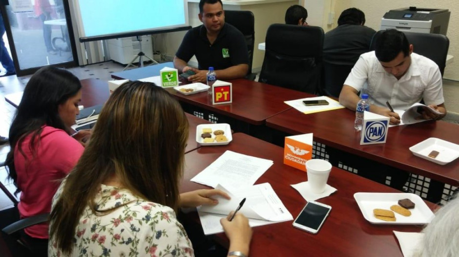 INE inicia proceso electoral con sorteo para funcionarios de casilla