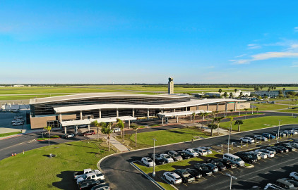 ¿Listos para despegar? Brownsville anuncia expansión aérea con Aerus y Viva Aerobus; 16 destinos mexicanos desde el valle 