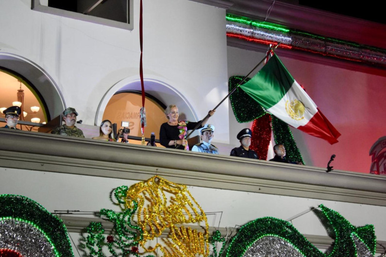 Enaltece Alma Laura Amparán a los héroes que nos dieron patria y libertad