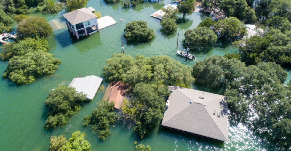 South Padre Island se prepara para posibles inundaciones 