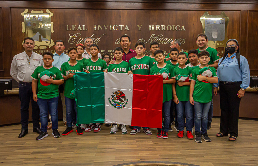 Abandera Alcalde Mario López a Selección Mexicana de Beisbol  Infantil; rumbo a Williamsport, Pennsylvania