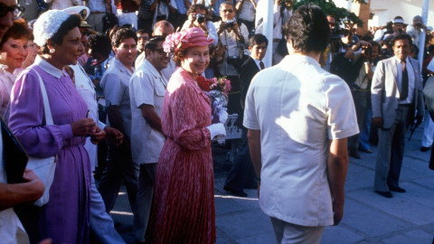 La Reina Isabel ll en México: así fueron sus dos visitas en nuestro país