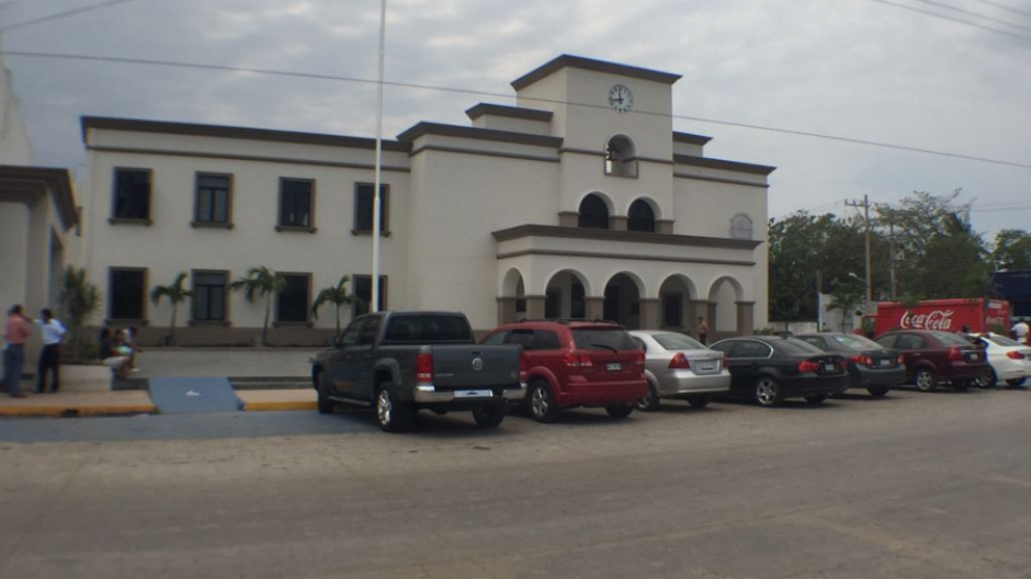 Funcionarios municipales atentos ante los procesos electorales