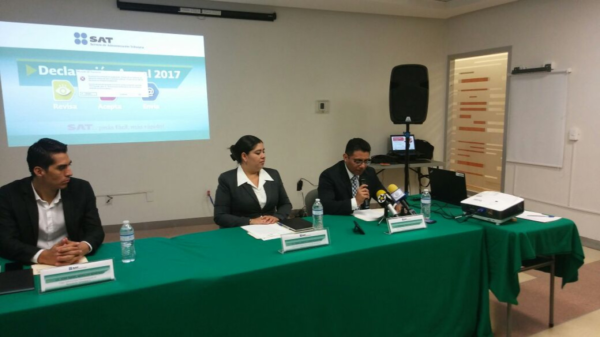 Contribuyentes deben presentar declaración anual ante el SAT