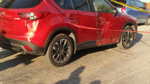 Chocan policías cuando iban detrás de ladrones