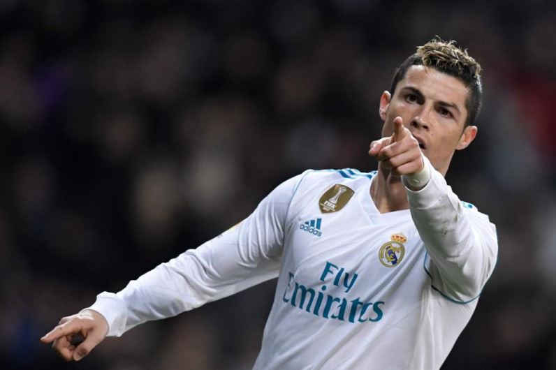 El Madrid golea (5-2) a la Real Sociedad