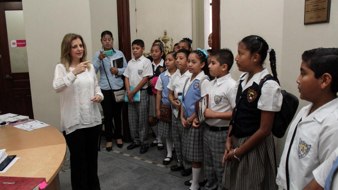 Respalda Aida Feres de Nader desarrollo formativo de niños difusores de Tampico