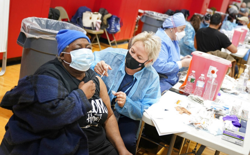 Suma EU más de 165 millones de dosis anticovid aplicadas