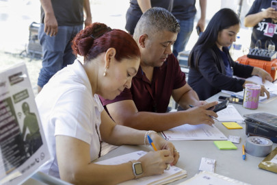 Llevan más de 400 vacantes a familias de la colonia La Fe con el programa “Empleo en tu Colonia”