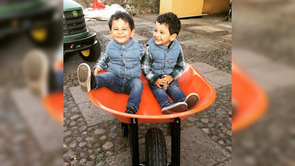 Hijos de Bibi Gaytán y Eduardo Capetillo conquistan redes sociales