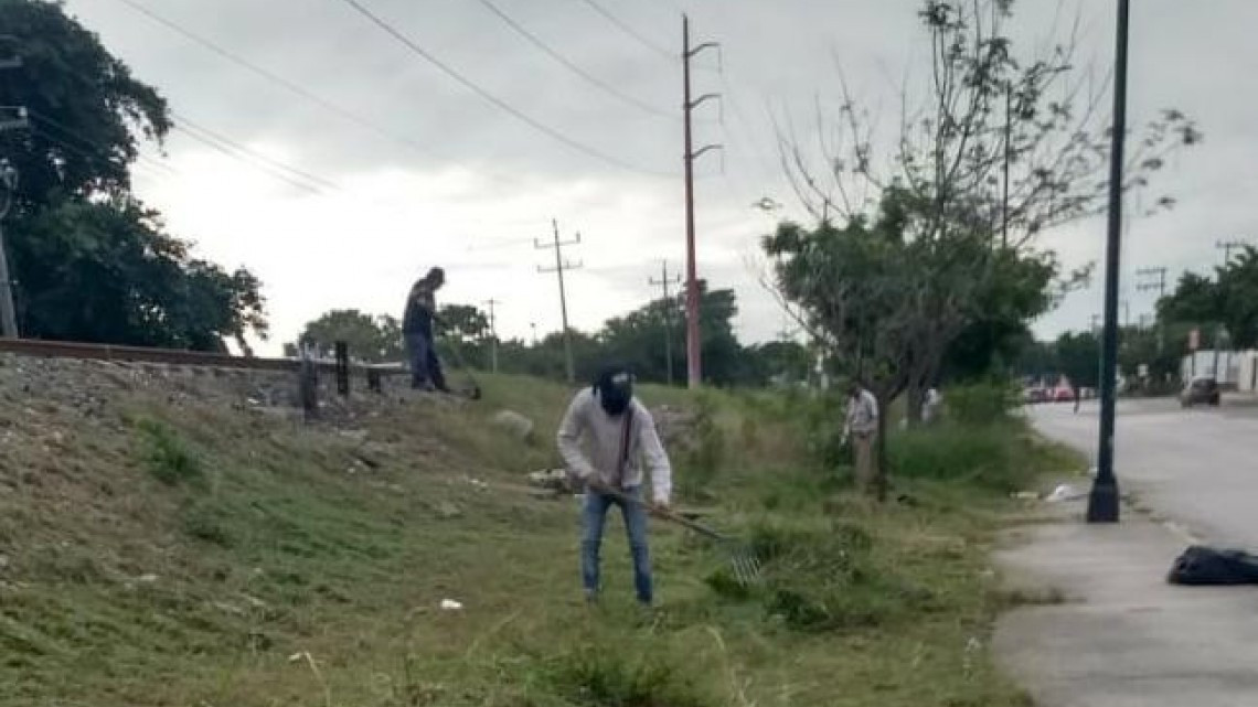 Rehabilitan parques y áreas verdes en Madero