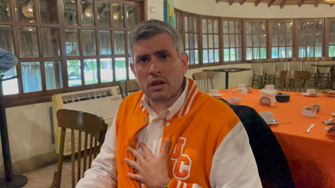 MC con candidatos pero aún sin definir si participará en la elección