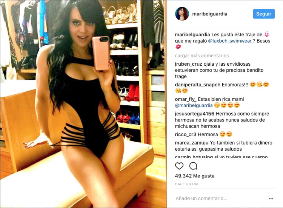 Maribel Guardia presume traje de baño a sus 59 años