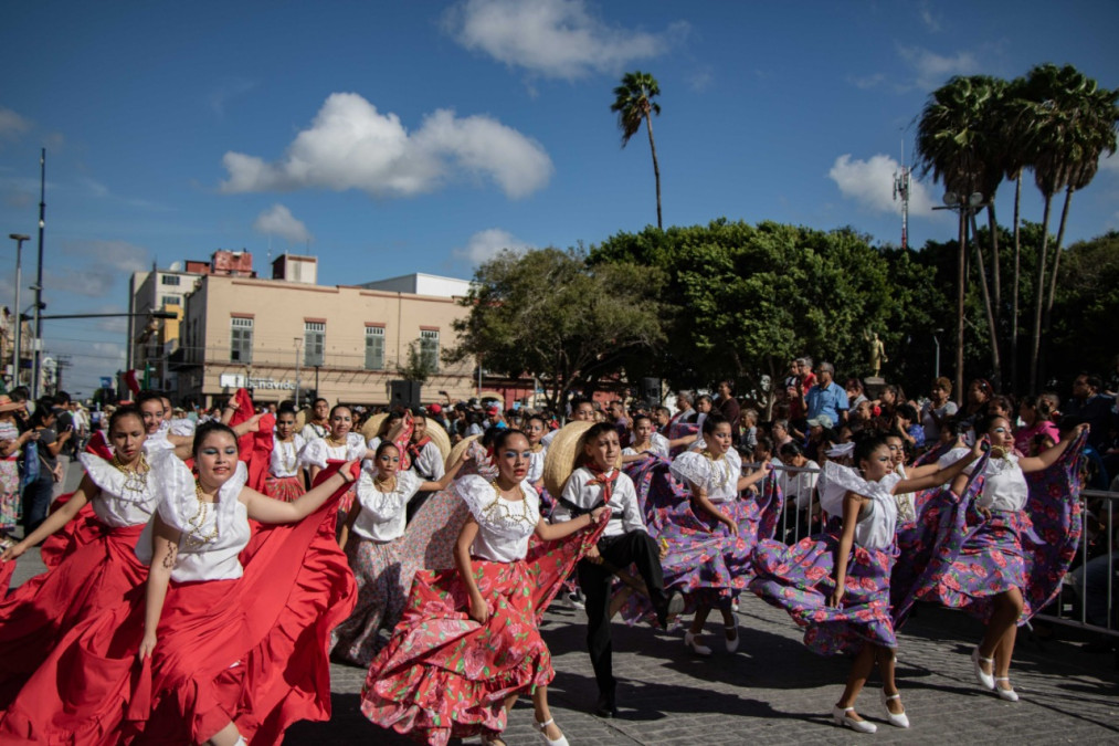 Organiza Gobierno de Matamoros desfile  conmemorativo del 20 de Noviembre