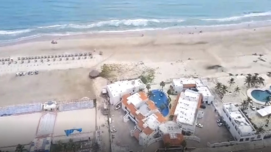 Andrés Zorrilla participan en sobrevuelo y supervisión de acciones de limpieza en Playa Miramar y Golfo de México