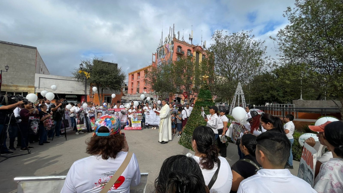 Exigen justicia para sus desaparecidos en Navidad