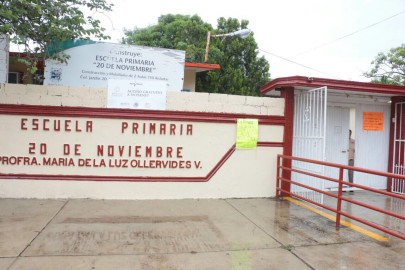 Vandalizan salones en primaria de Madero 