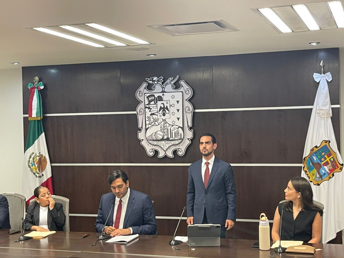 Carlos Peña Ortiz inicia su gestión con primeros nombramientos de gabinete