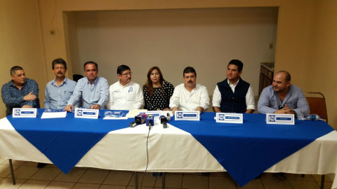 Liderazgos del PAN respaldan a Carlos Ulivarri