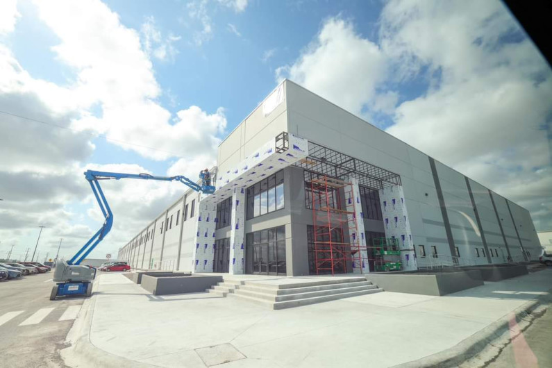 Inauguraron Alcalde Carlos Peña Ortiz y Delegado de Economía Daniel Sosa Carpio el Parque Industrial Centinela Reynosa 