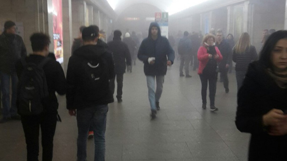 Reportan al menos 10 muertos en explosión en el metro de San Petersburgo