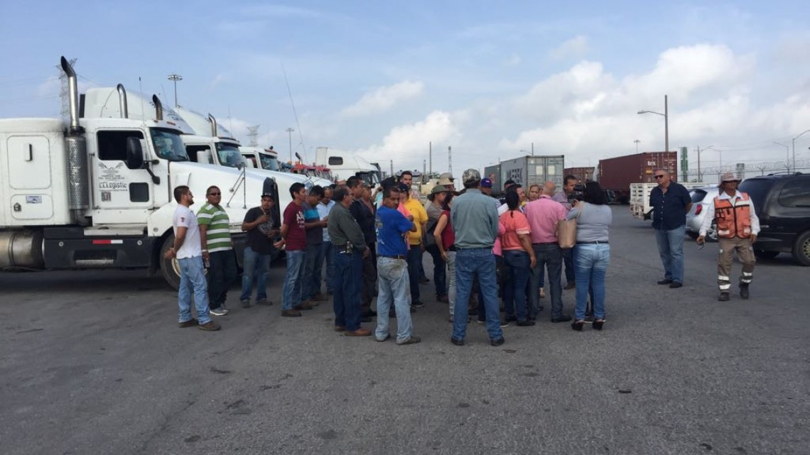 Transportistas se manifiestan en Altamira