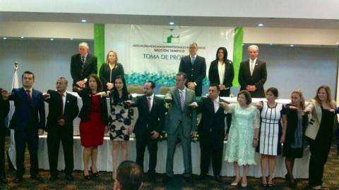 Participa Ayuntamiento en la toma de protesta del Consejo Directivo de la AMPI 2017