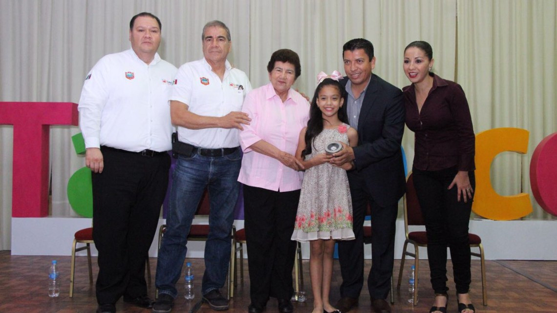 Alcaldesa otorga "Premio Municipal del Deporte 2017"