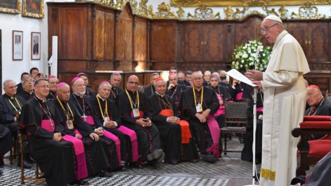 El Papa cita a obispos de todo el mundo para cumbre sobre abusos