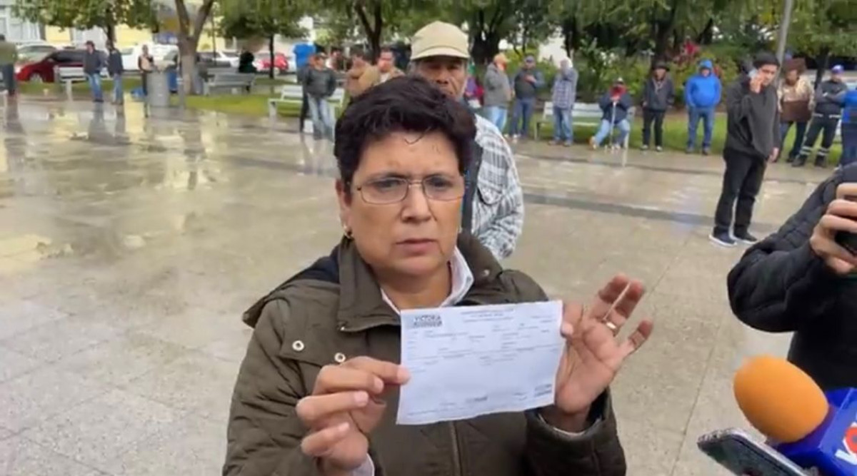 Sindicato de manifiesta contra alcalde y piden transparente sus ingresos 