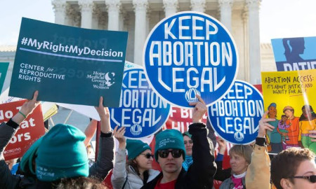 Texanas que buscan un aborto serán protegidas por Departamento de Justicia