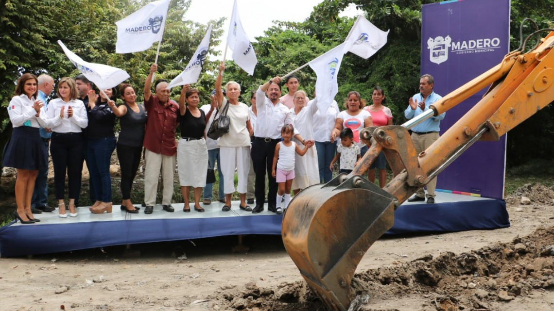 Andrés Zorrilla pone en marcha construcción de dren pluvial