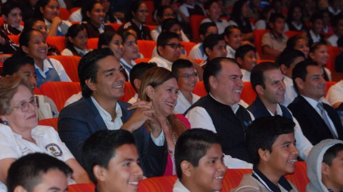 “Mi Historia Puede Cambiar tu Historia”, Hanns Myhulots