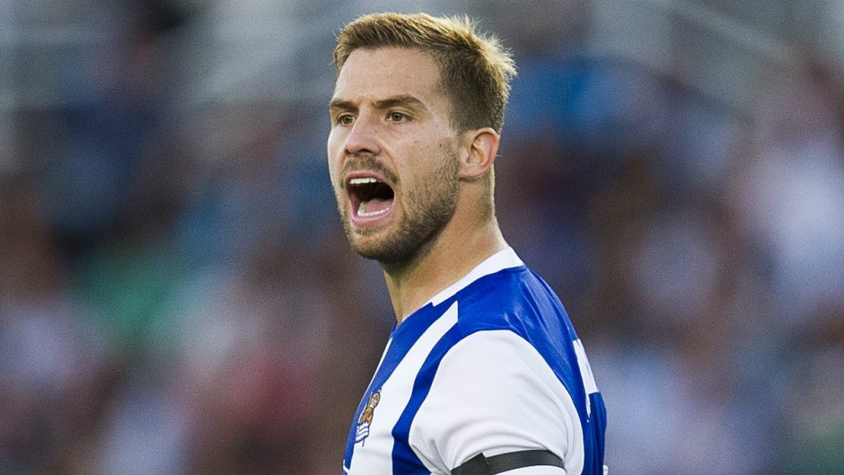Íñigo Martínez ficha por el Athletic