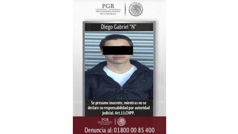 España entrega a Diego Cruz uno de los Porkys