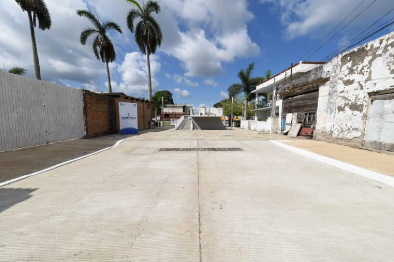 Entrega Chucho Nader nueva vialidad en la colonia Tamaulipas