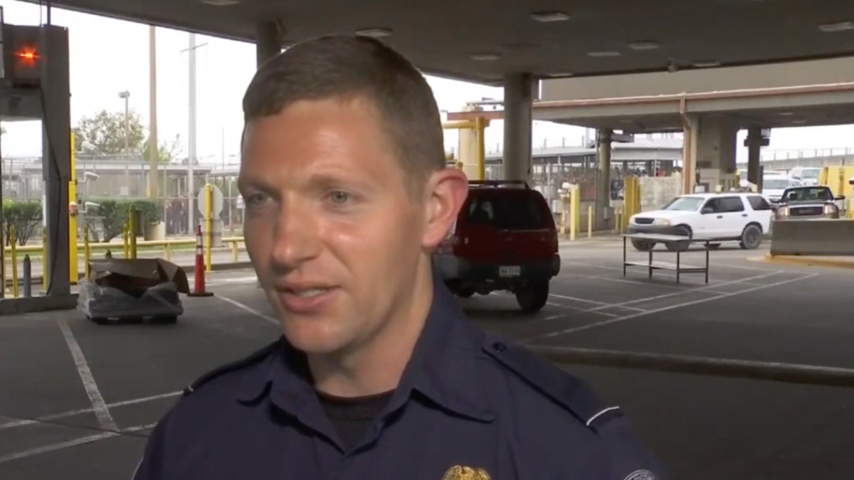 Da a luz en el Puente Internacional en Brownsville