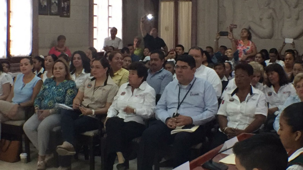 Celebra Cabildo infantil de Tampico primera sesión
