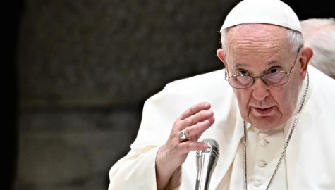 Ucrania debería negociar el fin de la guerra: papa Francisco