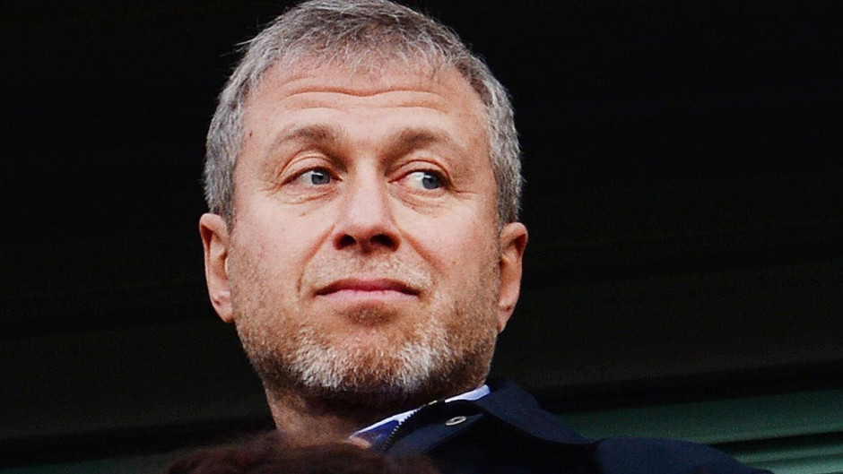 La Premier League aparta a Abramovich como dueño del Chelsea