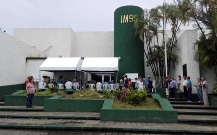 Caen rayos y toldo lesiona a mujer debido a las lluvias en el sur de Tamaulipas