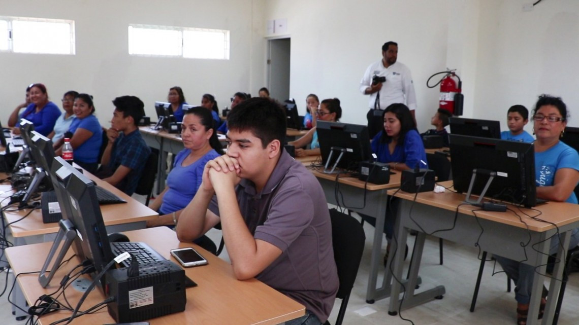 Gobierno de Madero impulsa el desarrollo de Microempresarios a través de cursos de computación