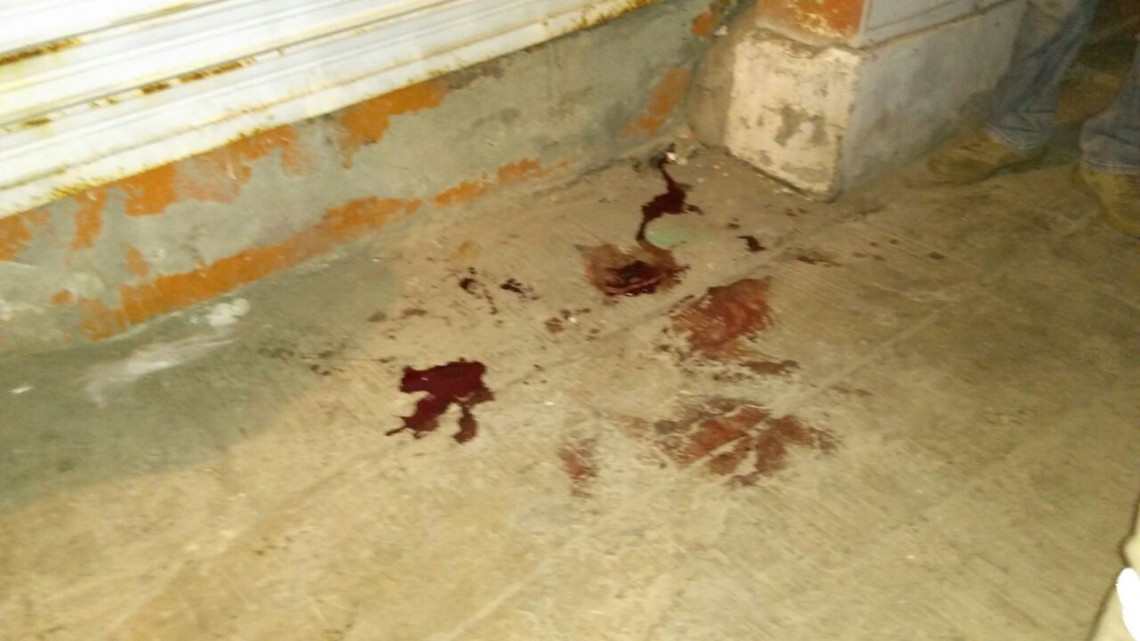 Vecinos intentan linchar a delincuente tras robar en una panadería