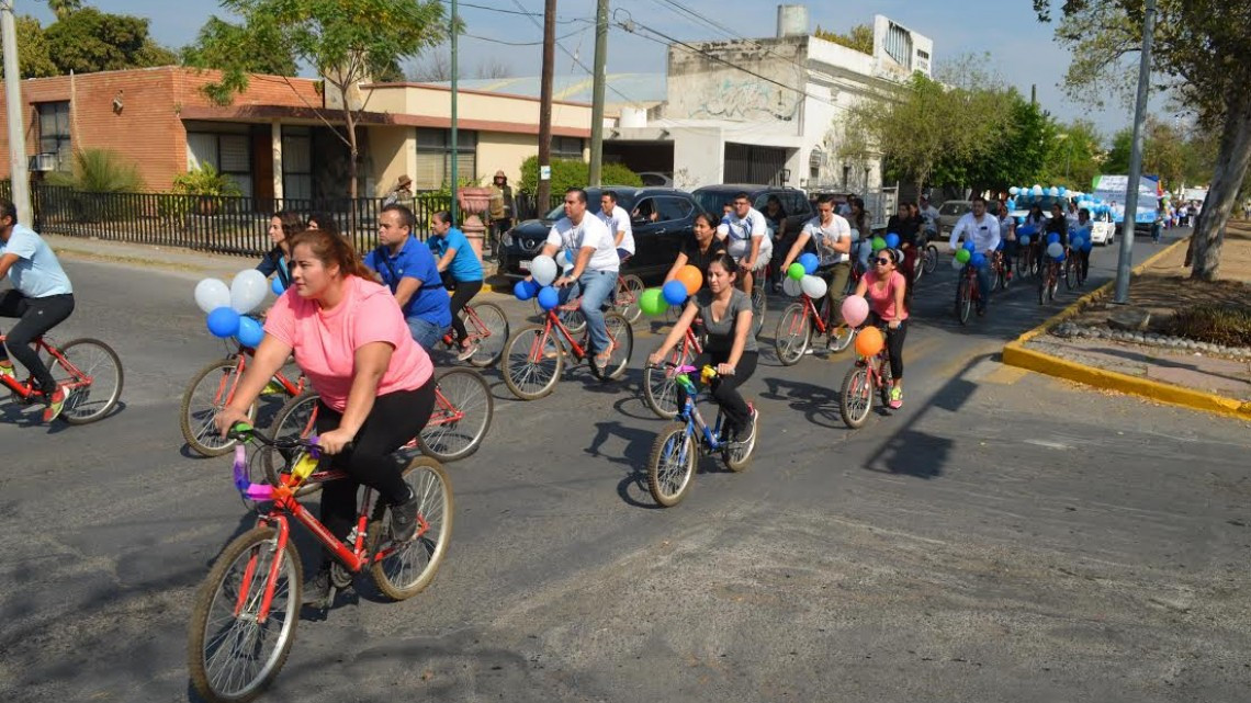 Promueven con desfile Semana Nacional de Salud