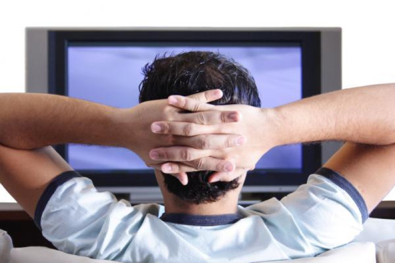 TV incita a jóvenes a la delincuencia: Tita Carmona
