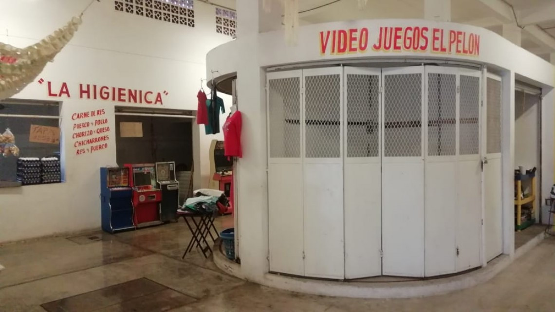 Solo un 10% de los locales del Avila Camacho están abiertos