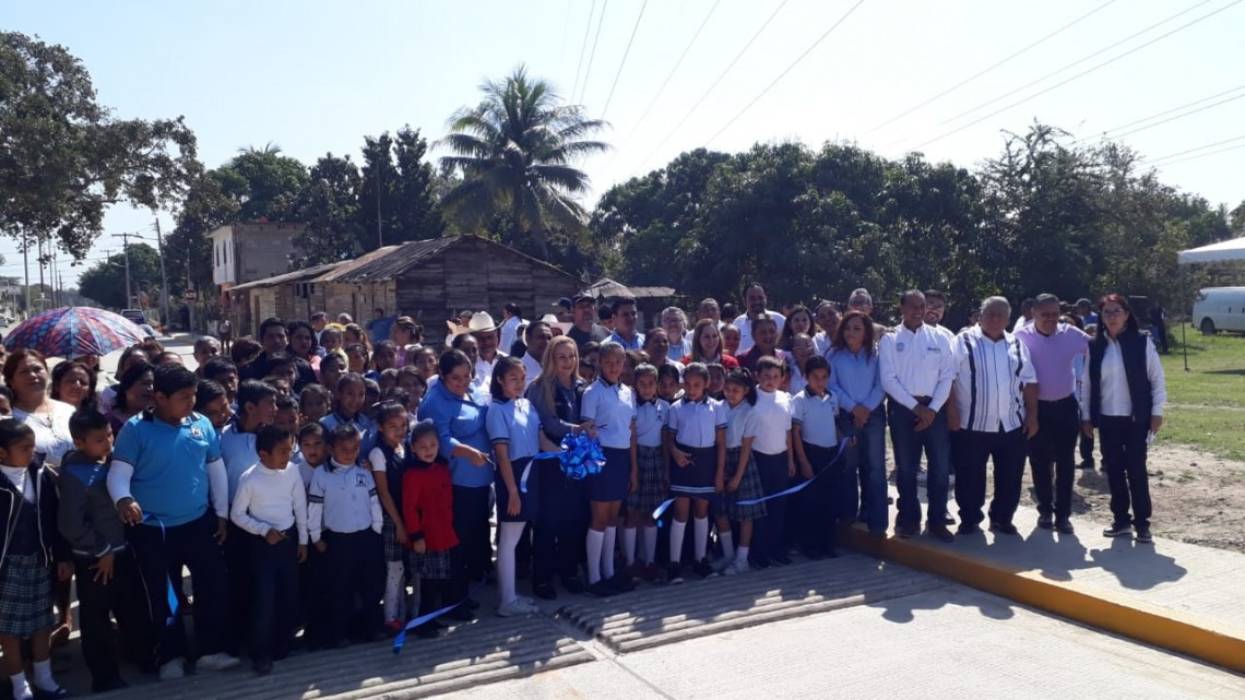 Con pavimentación de calles, se cierran circuitos viales