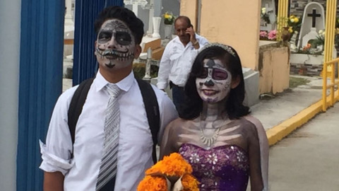 La "catrina" en cementerios del sur de Tamaulipas