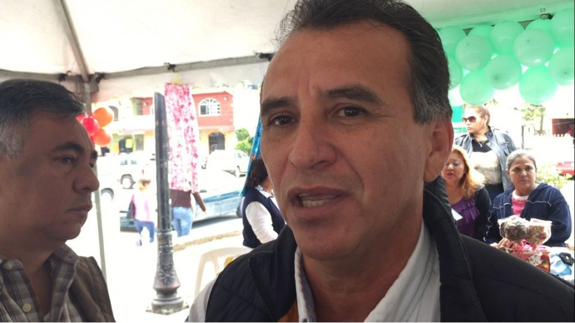 Vacas y caballos en la vía pública, peligro para automovilistas